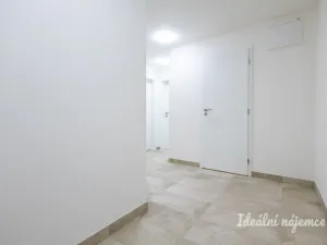 Pronájem bytu 2+kk, Praha - Hostivař, Arnošta Staňka, 44 m2