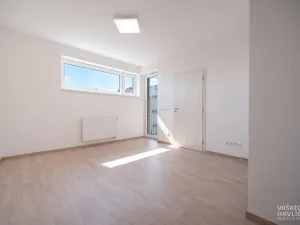 Pronájem bytu 2+kk, Hradec Králové, Antonína Petrofa, 53 m2