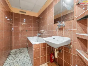 Prodej bytu 2+1, Praha - Nové Město, Pod Slovany, 57 m2