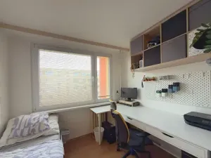 Prodej bytu 4+1, Praha - Kobylisy, Luhovská, 86 m2
