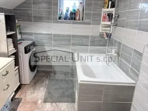 Prodej rodinného domu, Kladno - Kročehlavy, Jeronýmova, 240 m2