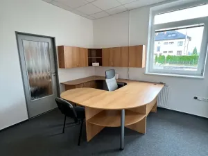 Pronájem kanceláře, Kravaře, Kostelní, 17 m2