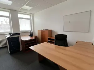Pronájem kanceláře, Kravaře, Kostelní, 17 m2