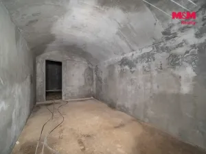 Pronájem výrobních prostor, Štěnovice, Plzeňská, 1366 m2