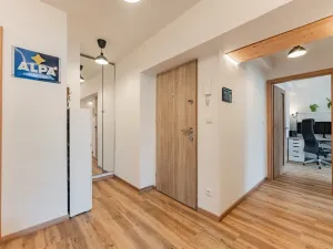 Prodej bytu 3+kk, Praha - Dejvice, Banskobystrická, 66 m2