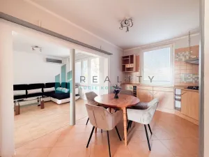 Pronájem bytu 3+kk, Hodonín, Jižní, 80 m2