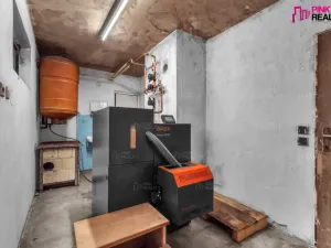 Prodej rodinného domu, Semechnice, 227 m2