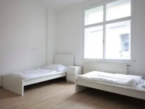 Pronájem bytu 2+kk, Praha - Vršovice, Košická, 43 m2