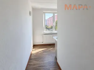 Prodej bytu 2+1, Chomutov, Skalková, 51 m2