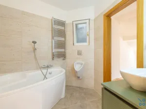 Pronájem bytu 5+kk, Praha - Vinohrady, U Havlíčkových sadů, 295 m2