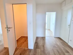 Pronájem bytu 3+kk, Praha - Střížkov, Jablonecká, 75 m2
