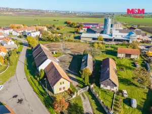 Prodej zemědělské usedlosti, Dobrovice - Libichov, 300 m2