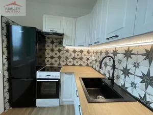 Pronájem bytu 1+1, Valašské Meziříčí - Podlesí, 34 m2