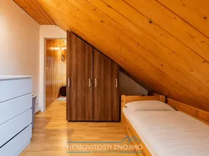 Prodej bytu 3+1, Dobšice, Znojemská, 77 m2
