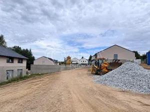 Prodej rodinného domu, Kamenice - Ládví, Lomená, 156 m2