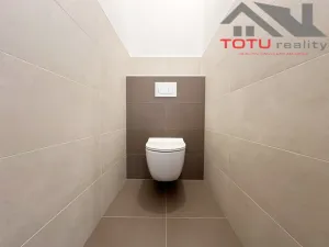Pronájem bytu 2+kk, Jaroměř, Josefa Šímy, 57 m2