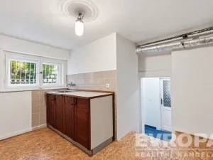 Prodej činžovního domu, Praha - Motol, U hrušky, 395 m2