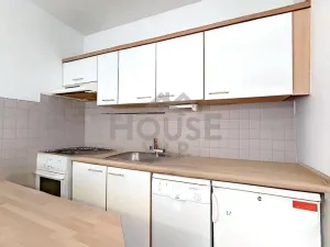 Prodej bytu 3+1, Praha - Krč, Hurbanova, 64 m2