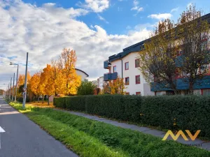 Pronájem bytu 2+kk, Hradec Králové - Nový Hradec Králové, Pod Zámečkem, 53 m2