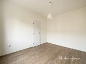 Pronájem bytu 2+1, Praha - Malešice, Přistoupimská, 54 m2