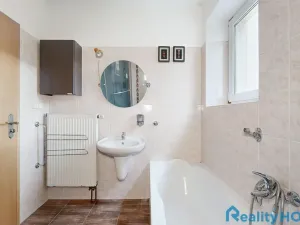 Prodej rodinného domu, Týn nad Vltavou, Komzákova, 153 m2