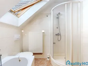 Prodej rodinného domu, Týn nad Vltavou, Komzákova, 153 m2