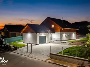 Prodej rodinného domu, Černá Hora, Na Vyhlídce, 182 m2