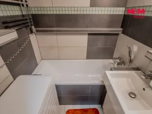 Prodej bytu 3+1, Orlová - Lutyně, Masarykova třída, 78 m2