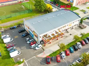 Pronájem obchodního prostoru, Most, Obránců míru, 90 m2