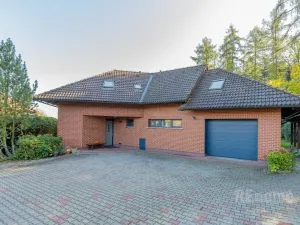 Prodej rodinného domu, Třebotov, V Zálesí, 300 m2