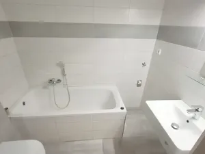 Pronájem bytu 2+kk, Jihlava, Hálkova, 46 m2