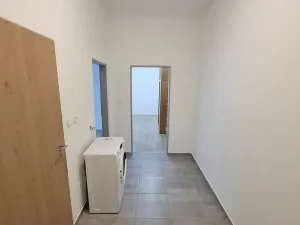 Pronájem bytu 2+kk, Jihlava, Hálkova, 46 m2