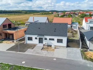 Prodej rodinného domu, Dolní Dunajovice, Pálavská, 115 m2