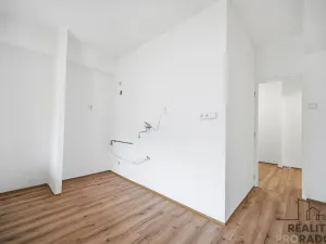 Prodej bytu 3+1, Pardubice, Palackého třída, 107 m2