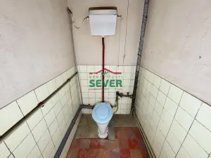 Pronájem obchodního prostoru, Lom, nám. Republiky, 330 m2
