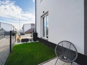 Prodej bytu 3+kk, Vochov, 52 m2