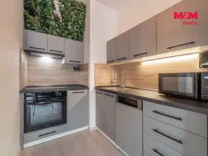 Prodej bytu 2+kk, Praha - Třebonice, 43 m2