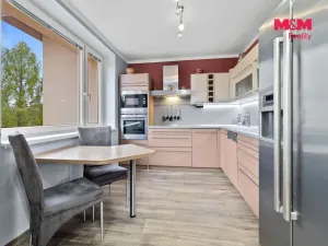 Prodej bytu 3+1, Benešov u Semil, 73 m2