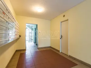 Pronájem bytu 2+kk, Praha - Háje, Plickova, 42 m2