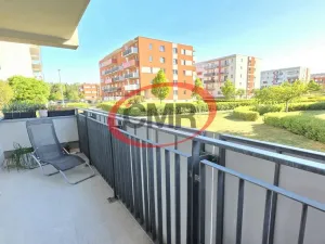 Pronájem bytu 2+kk, Praha, Jurkovičova, 58 m2
