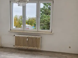 Prodej bytu 3+1, Frýdek-Místek, Bavlnářská, 58 m2