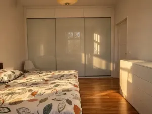 Pronájem bytu 2+kk, Hradec Králové, Gočárova třída, 90 m2