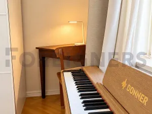 Pronájem bytu 1+kk, Praha - Vinohrady, Varšavská, 40 m2