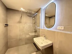 Pronájem bytu 1+kk, Praha - Karlín, Křižíkova, 33 m2