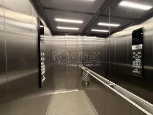 Pronájem bytu 1+kk, Praha - Karlín, Křižíkova, 33 m2
