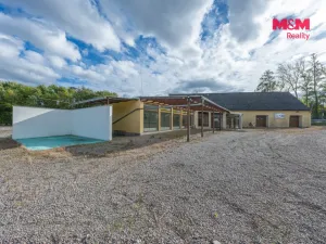 Prodej obchodního prostoru, Církvice, 340 m2