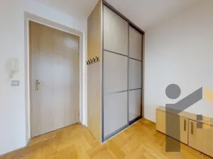 Pronájem bytu 2+kk, Praha - Hostavice, Lucinková, 53 m2
