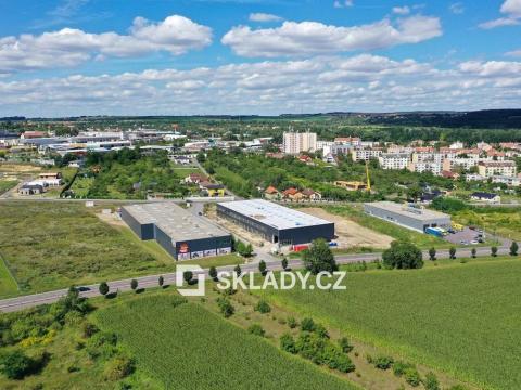 Pronájem skladu, Znojmo, 4000 m2