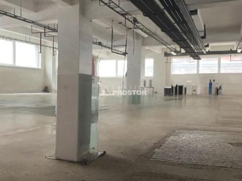 Pronájem výrobních prostor, Králův Dvůr, Tovární, 1000 m2
