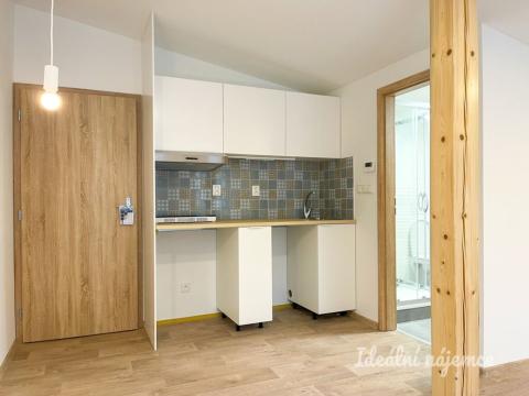 Pronájem bytu 1+kk, Brno - Líšeň, Šimáčkova, 22 m2